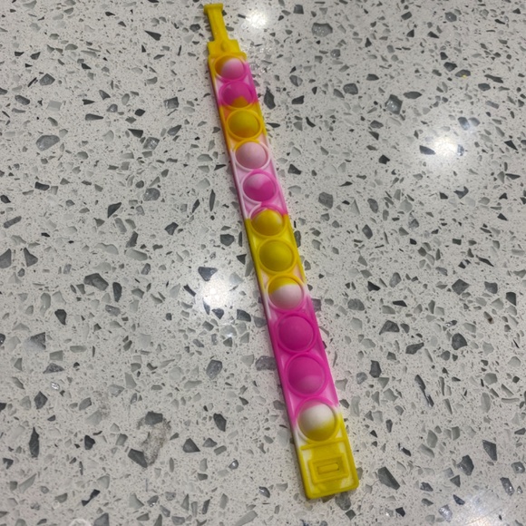 6 pack Rainbow Poppet Set! - Picture 5 of 7